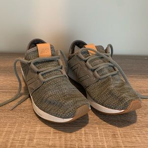 New balance sneaker size 6